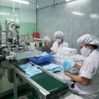 Việt Nam xuất khẩu 277,5 triệu chiếc khẩu trang y tế trong 6 tháng đầu năm 2021