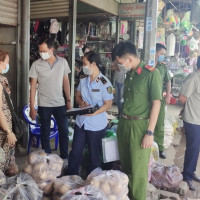 QLTT Cần Thơ tăng cường kiểm tra, kiểm soát thị trường những ngày địa phương thực hiện giãn cách