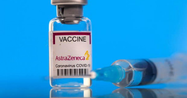 Thêm 1,2 triệu liều vaccine của AstraZeneca về đến Việt Nam