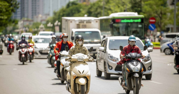 Dự báo thời tiết ngày 20/8/2021: Hà Nội đêm có mưa dông, ngày nắng nóng