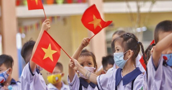 TP Hồ Chí Minh: Đề xuất Bộ GD&ĐT xem xét kéo dài thời gian năm học 2021-2022