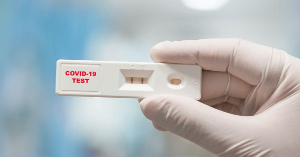 TP Hồ Chí Minh đề nghị Bộ Y tế cấp mã số cho người test nhanh dương tính với Covid-19