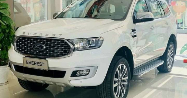 Giá xe ô tô Ford tháng 10/2021: Ưu đãi cao nhất 50 triệu đồng