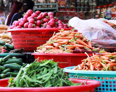 TP Hồ Chí Minh: Giá thực phẩm tại chợ giảm mạnh, sức mua vẫn chậm