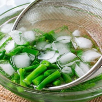 5 công dụng tuyệt vời của đá lạnh trong việc nội trợ