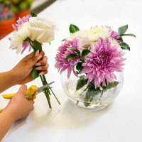 Mẹo giúp cắm hoa tươi lâu