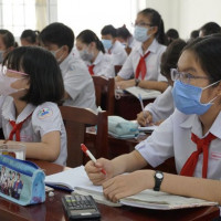 TP Hồ Chí Minh: Đề xuất cho học sinh khối 9 và 12 đi học trực tiếp từ tháng 12