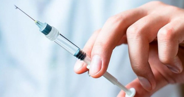 Bộ Y tế yêu cầu làm rõ nguyên nhân việc tiêm nhầm vaccine cho trẻ ở Hà Nội