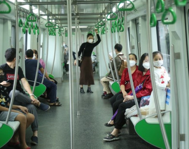 Nhận thẻ miễn, giảm phí dễ dàng tại quầy vé Cát Linh - Hà Đông