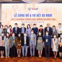 Vingroup trao 40 tỷ đồng học bổng đào tạo 300 thạc sĩ, tiến sĩ trong nước