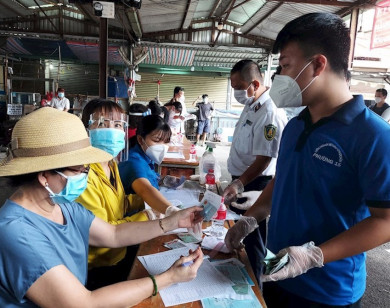 Hai quận huyện ở TP Hồ Chí Minh chi gói hỗ trợ đợt 3 chưa đến 50%