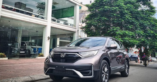 Giá xe ô tô Honda tháng 12/2021: Hỗ trợ 100% lệ phí trước bạ