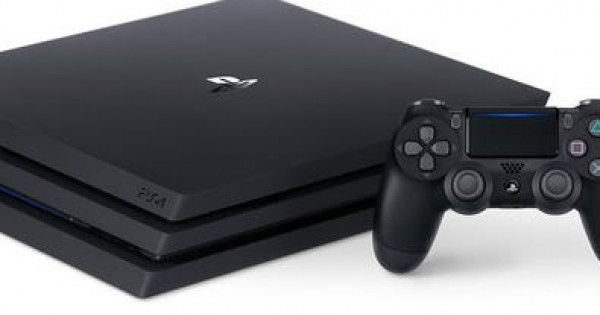 Sony tiếp tục sản xuất máy chơi game PlayStation 4