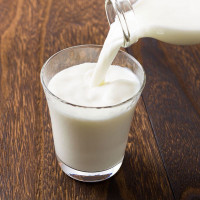 Uống quá nhiều sữa gây ra những tác hại gì?