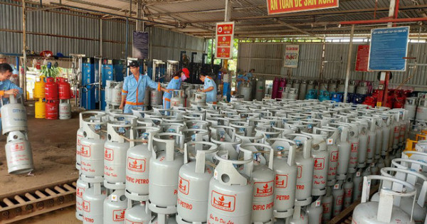 Giá gas tăng 16.000 đồng bình/12kg từ hôm nay