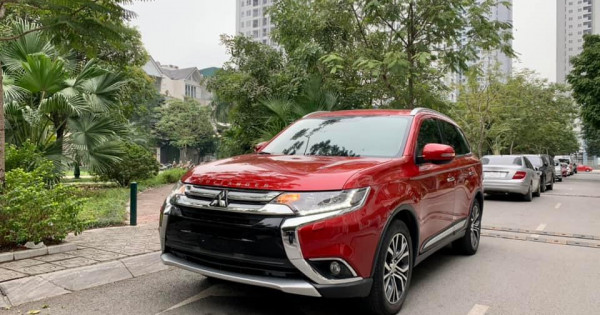 Giá xe ô tô Mitsubishi tháng 2/2022: Hỗ trợ 50% phí trước bạ cùng nhiều quà tặng giá trị