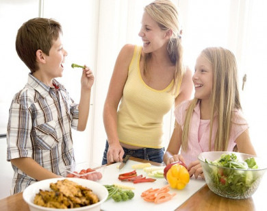 Nguyên tắc xây dựng bữa ăn lành mạnh cho cả gia đình