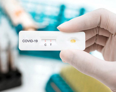 Hà Nội hỏa tốc chỉ đạo xử lý việc ''loạn giá'' kit test, thuốc điều trị Covid-19