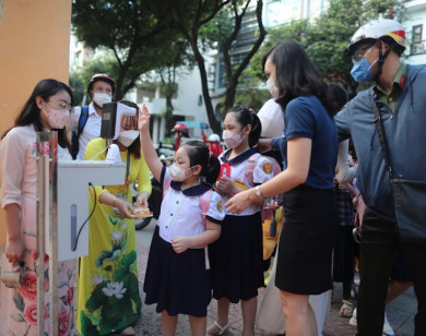 Chỉ đến trường mới là điều kiện tốt nhất giúp trẻ “va chạm” để tương lai mạnh khỏe hơn!