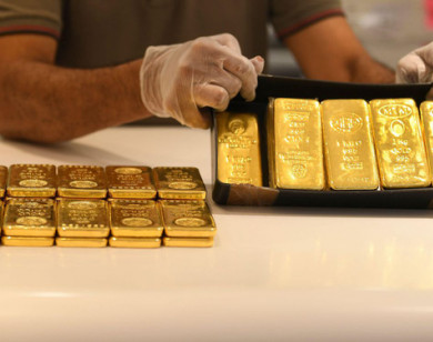Giá vàng ngày 28/2/2022: Vàng bất ngờ tăng mạnh phiên đầu tuần