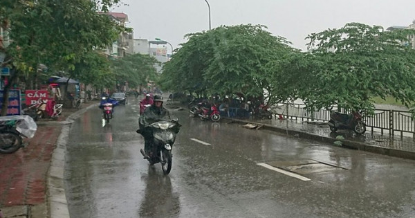 Dự báo thời tiết ngày 7/3/2022: Hà Nội có mưa rào và dông, trời rét