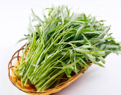 7 loại rau mùa hè thường bị ''tắm'' hóa chất và cách nhận biết 
