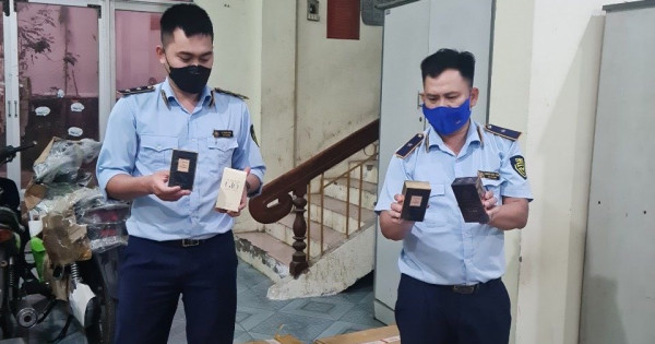 Phú Yên: Tạm giữ 1.500 chai nước hoa các loại không có hóa đơn, chứng từ