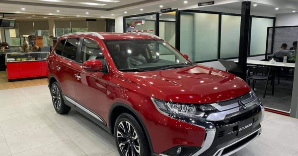 Giá xe ô tô Mitsubishi tháng 4/2022: Nhiều ưu đãi hấp dẫn