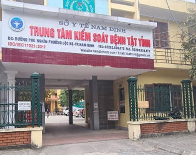 Vụ kit Việt Á: Bắt tạm giam Giám đốc CDC Nam Định