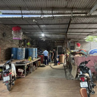 Hà Nội: Tạm giữ hơn 3.000 lít xăng dầu có dấu hiệu nhập lậu