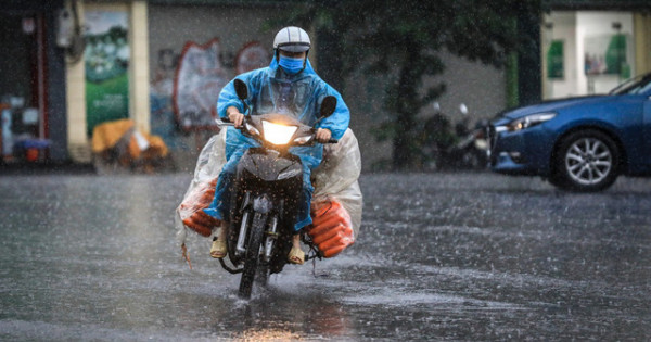 Dự báo thời tiết ngày 9/5/2022: Hà Nội có lúc có mưa rào, khả năng xảy ra lốc sét