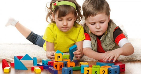 4 nguyên tắc khi chọn đồ chơi cho trẻ, cha mẹ nên biết