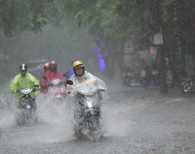 Dự báo thời tiết ngày 31/5/2022: Hà Nội tiếp tục có mưa rào và dông