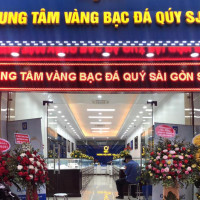 Bất thường việc SJC bán cao hơn giá vàng thế giới niêm yết rất nhiều...mà lợi nhuận lại èo uột?