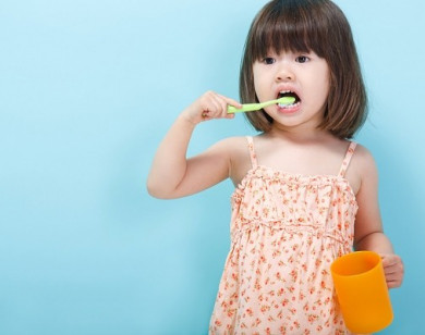 Lưu ý khi chọn kem đánh răng cho trẻ