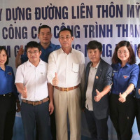 Chiến dịch Mùa hè xanh 2022: Khởi công tuyến đường liên thôn tại xã Thành Vinh, huyện Thạch Thành, T