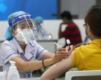 TP Hồ Chí Minh: Tăng cường tiêm vaccine Covid-19 vào cả thứ 7 và chủ nhật