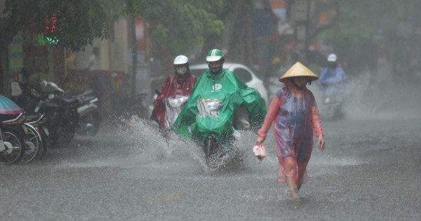 Dự báo thời tiết ngày 13/8/2022: Hà Nội mưa rào, cục bộ có mưa to