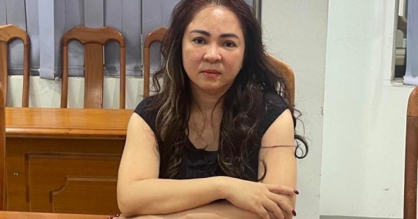 Tạm giam bà Nguyễn Phương Hằng thêm 20 ngày