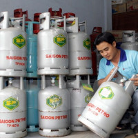 Giá gas tháng 9 tiếp tục giảm 7.000 đồng/bình 12 kg 