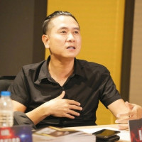 Nhạc sĩ Hồ Hoài Anh bị kỉ luật cảnh cáo vì đi nước ngoài không xin phép