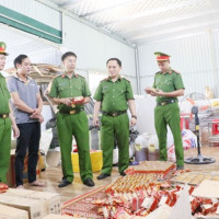 Hà Tĩnh: Phát hiện 1.768 bánh trung thu không rõ nguồn gốc, chưa được kiểm nghiệm 