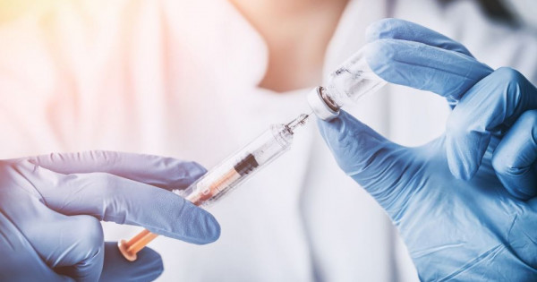 TP Hồ Chí Minh hết hai loại vaccine ngừa sởi và DPT