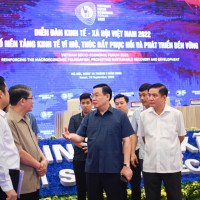 Khai mạc Diễn đàn Kinh tế - Xã hội Việt Nam 2022