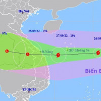 Thủ tướng họp khẩn chỉ đạo ứng phó bão số 4