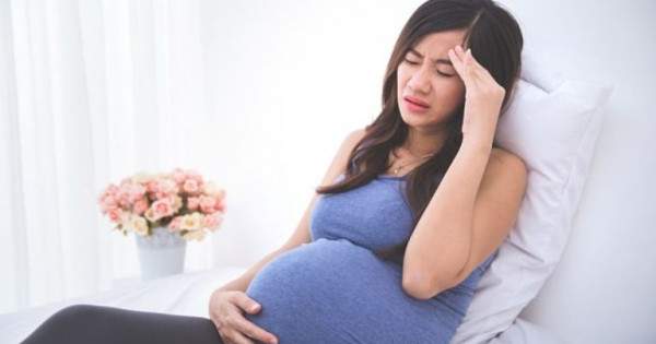 Tại sao bà bầu bị chóng mặt khi mang thai