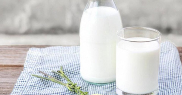 Cách chọn sữa phù hợp với người bệnh tiểu đường
