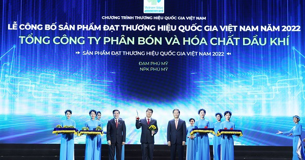 Phân bón Phú Mỹ lần thứ 5 liên tiếp được công nhận là Thương hiệu Quốc gia