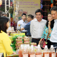 Khai mạc Festival nông sản, sản phẩm OCOP gắn kết du lịch Hà Nội 2022