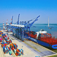 Xuất nhập khẩu 11 tháng đạt 673,82 tỷ USD, vượt kết quả năm 2021